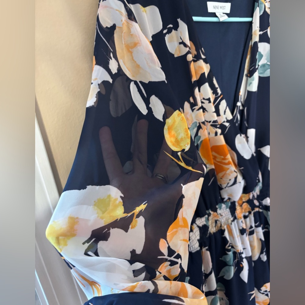 Nine West floral faux wrap dress size 10 - Picture 3 of 14
